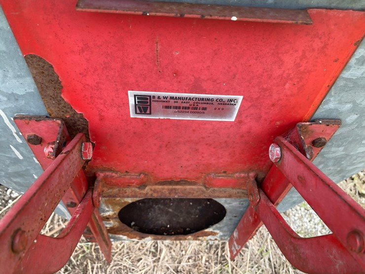 4-ton-feed-bin-image-17