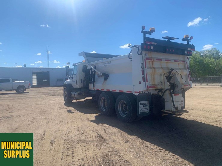 2013-international-workstar-7400-image-13
