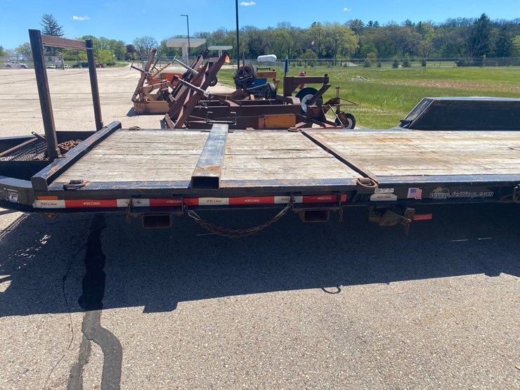 #8758-•-2018-felling-22'-tilt-deck-equipment-trailer-(has-wi-title)-image-7