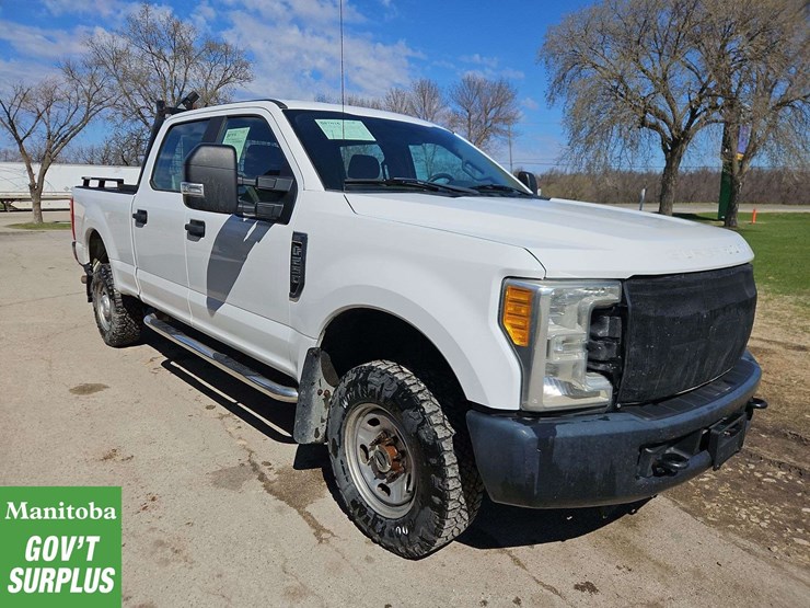 2017-ford-f250-image-4