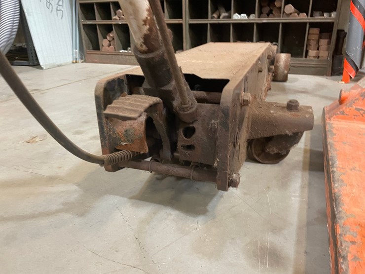 #10233-•-heavy-duty-truck-air-jack-image-6