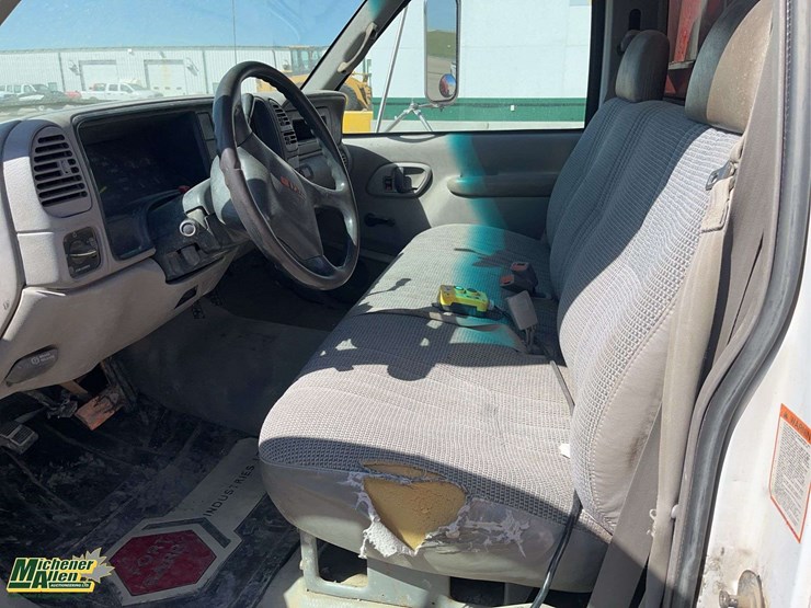 1997-gmc-sierra-3500-image-14