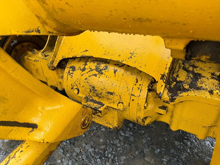 deere-544e-image-45
