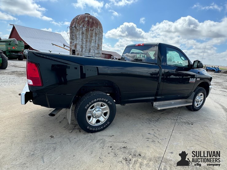 2016-ram-2500-hd-image-5