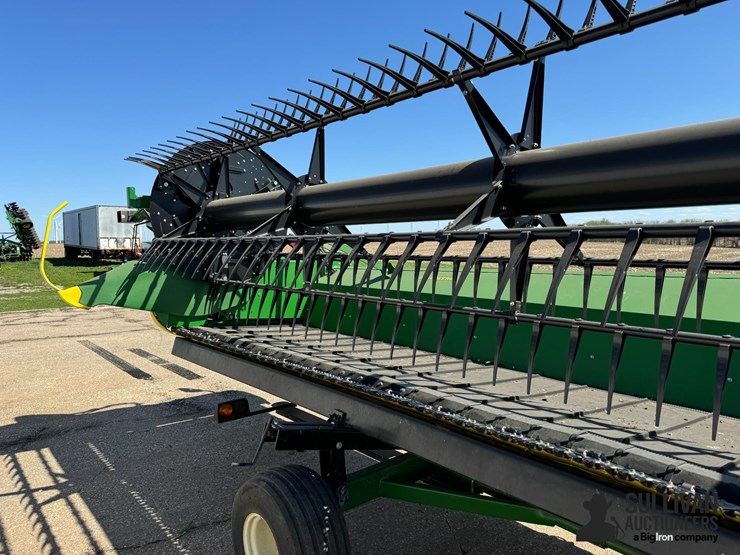 2019-john-deere-735fd-image-18