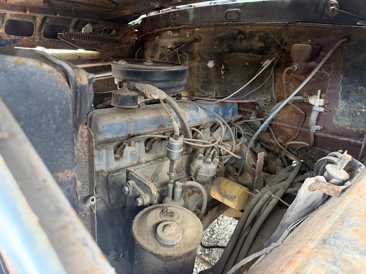 ford-600-image-37