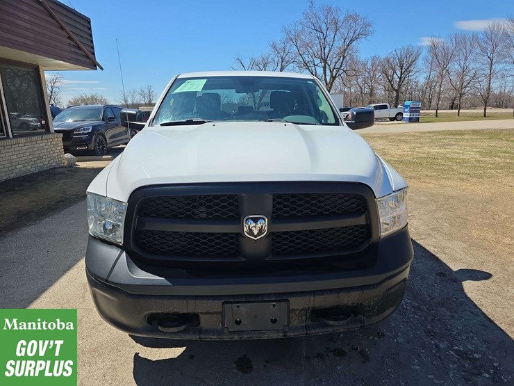 2013-dodge-1500-image-10