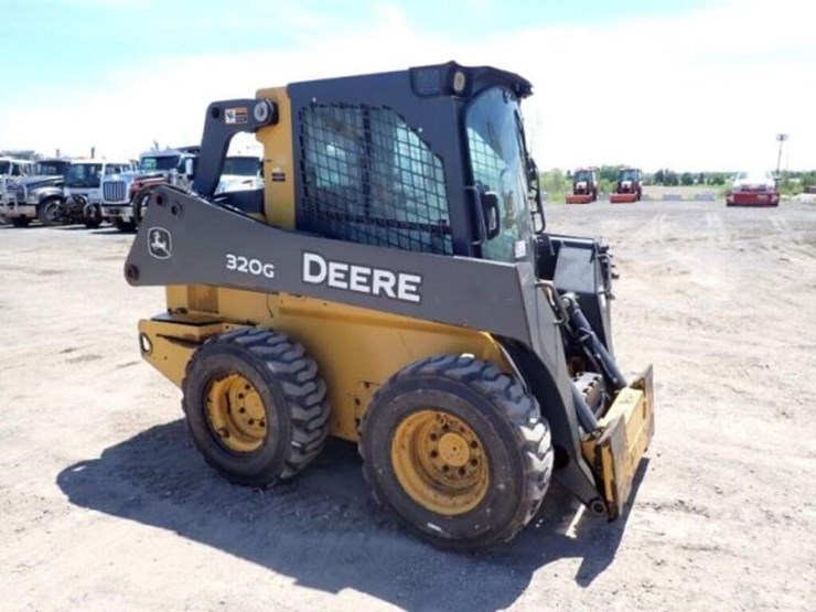 2019-deere-320g-image-3