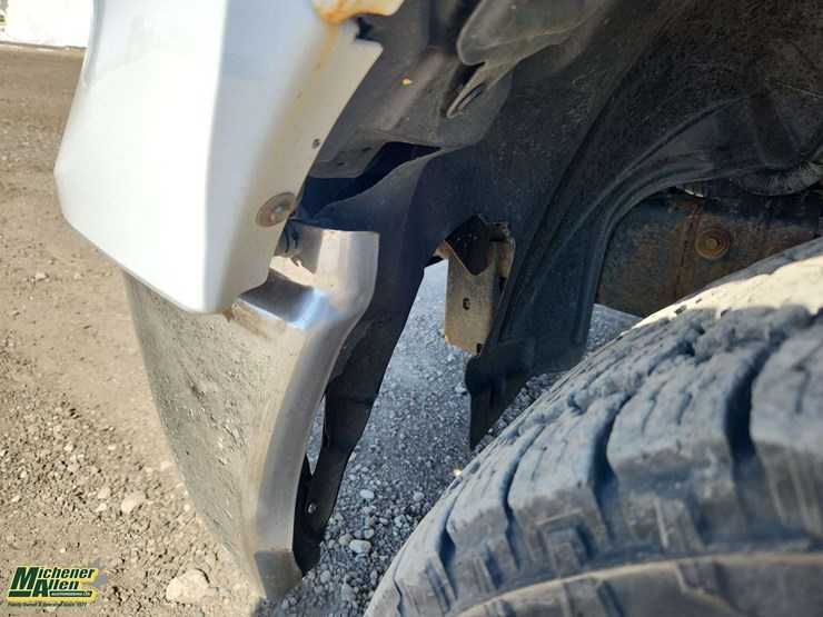 2014-dodge-1500-image-52