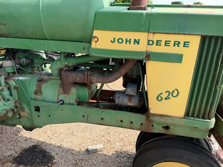 1957-john-deere-620-image-33