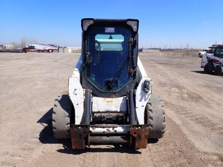 2018-bobcat-s650-image-2