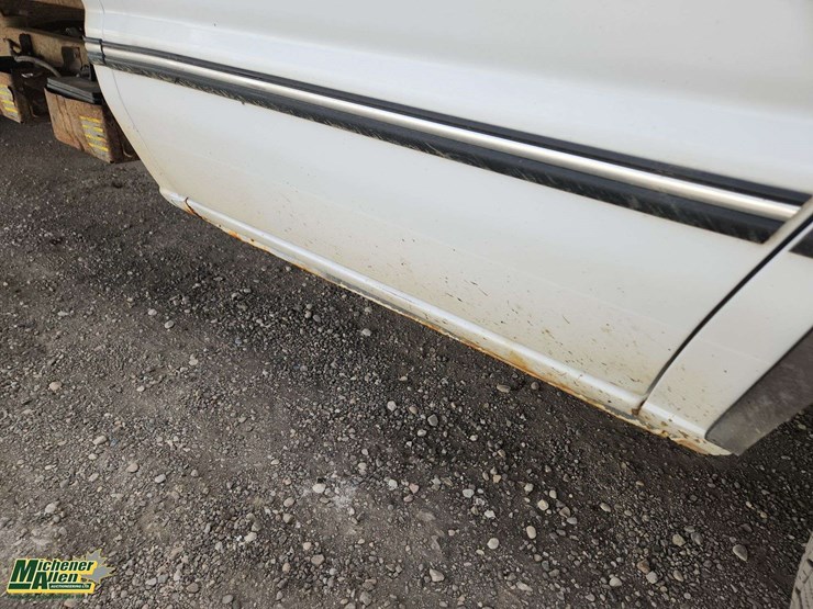 2008-ford-e350-image-31
