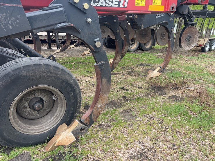 2017-case-ih-875-ecolo-tiger-disk-ripper-image-8