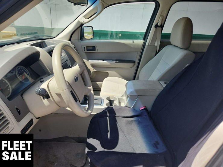 2012-ford-escape-xlt-image-14