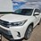 2017-toyota-highlander-image-1