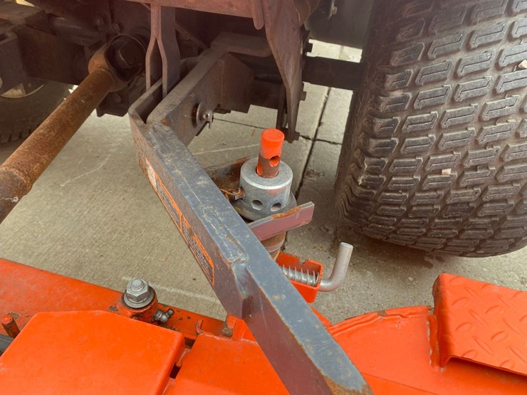 2018-kubota-f3990-image-36