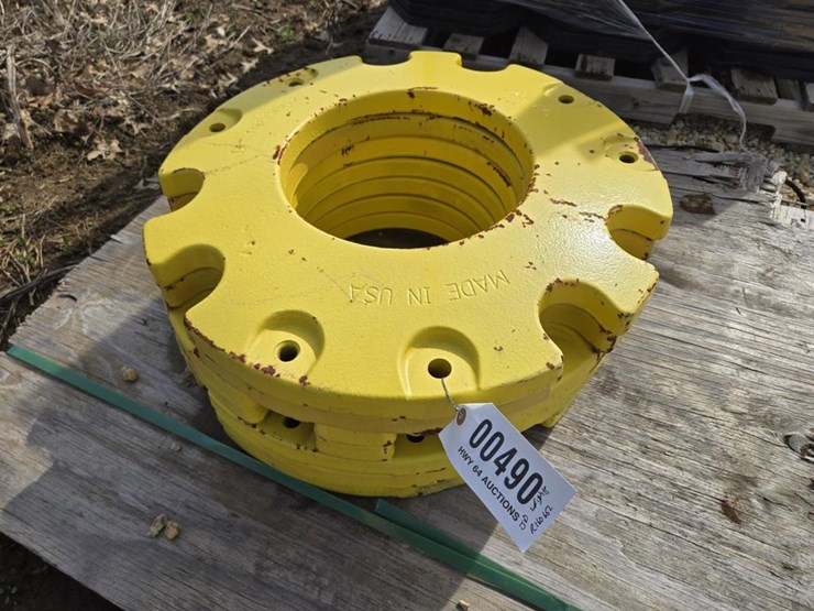 #490-•-(7)-john-deere-rear-wheel-weights-image-1
