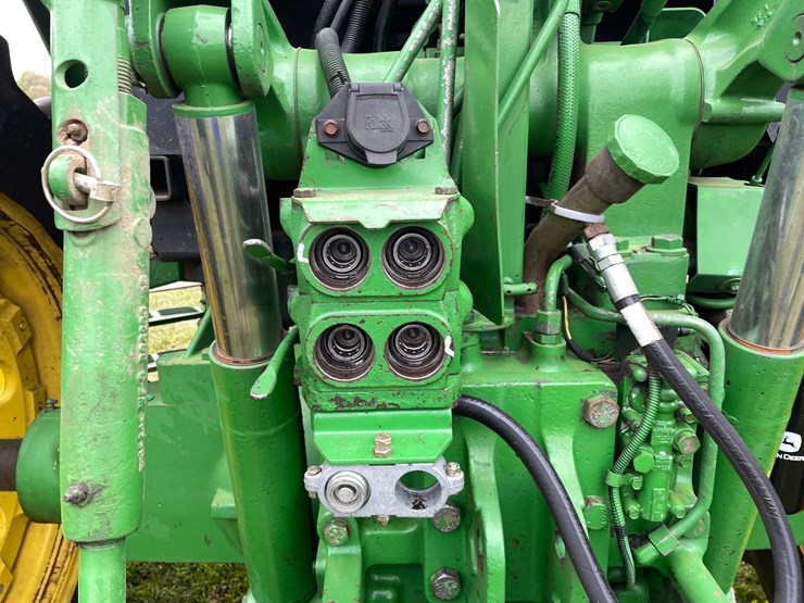 john-deere-7600-image-39