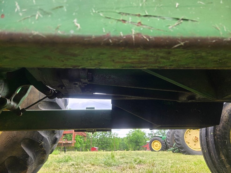 john-deere-2840-image-49