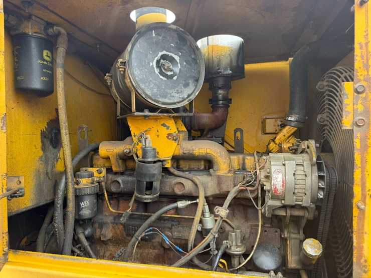 deere-544e-image-6