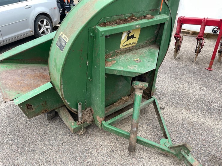 john-deere-65-image-8