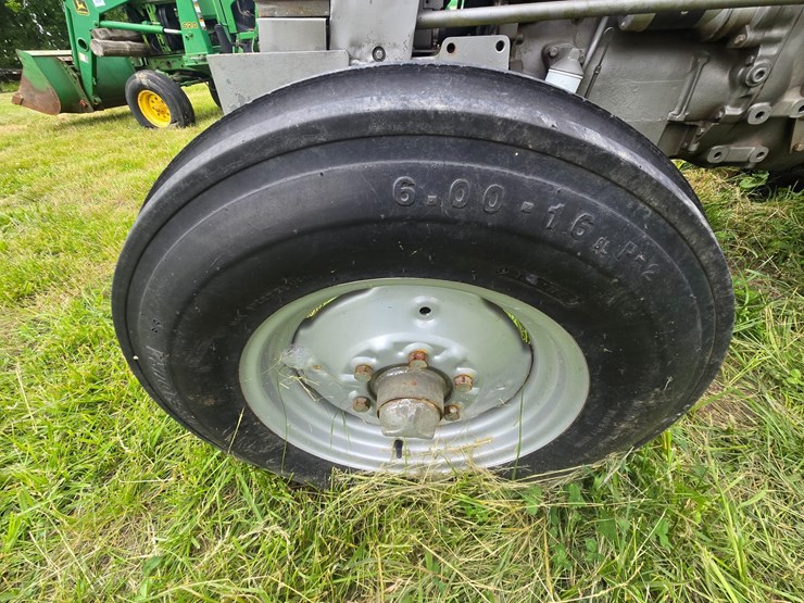 massey-ferguson-175-image-44