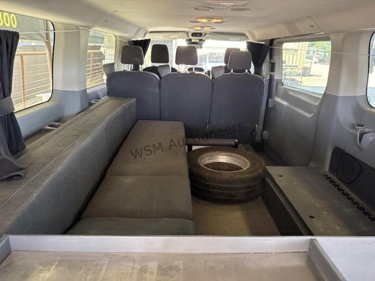 2018-ford-transit-image-18