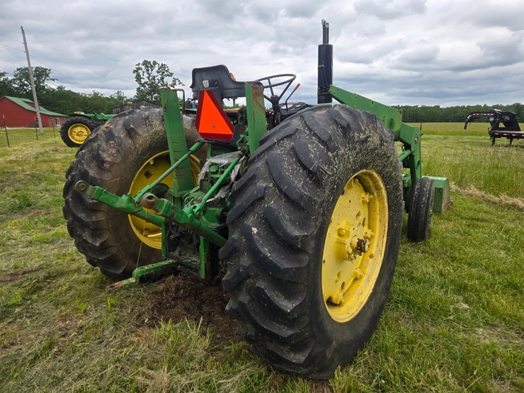 john-deere-2840-image-6