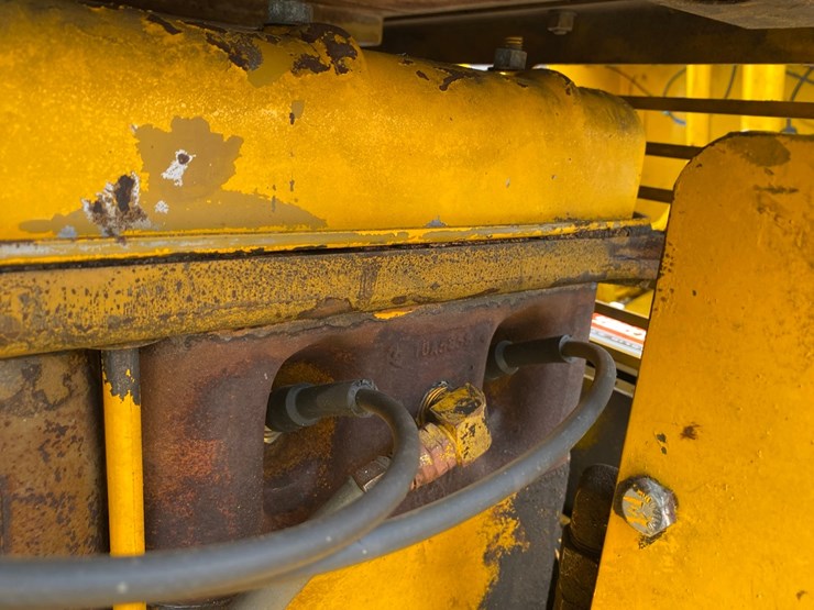 white-lp-gas-forklift.-image-38