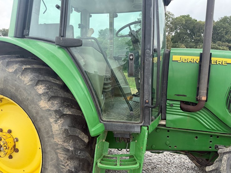 2004-john-deere-6420-image-40