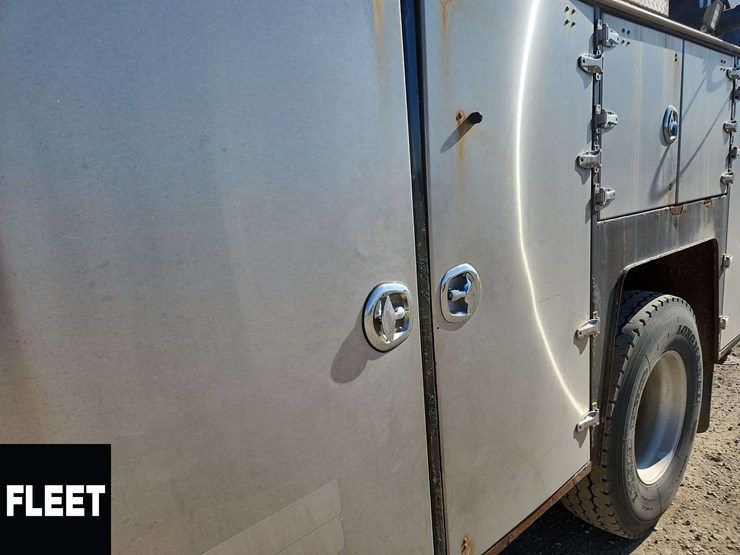 2012-kenworth-t370-image-38