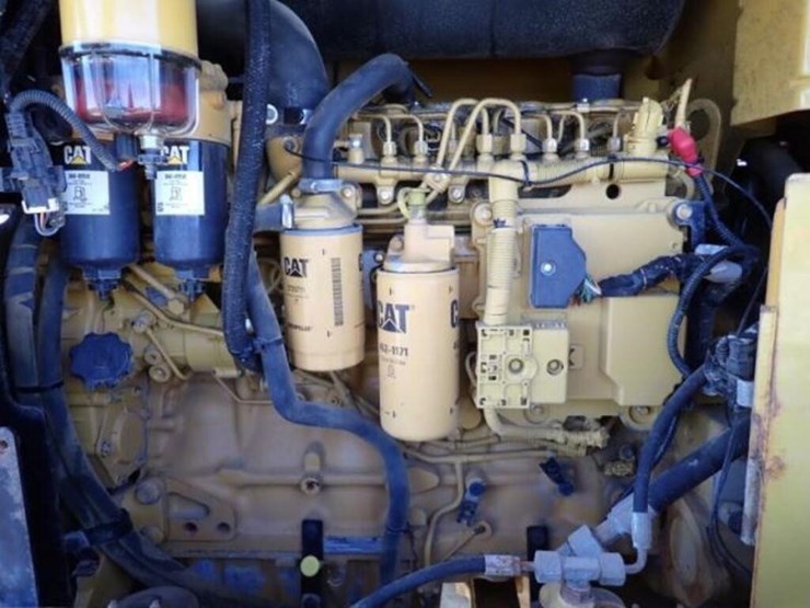 2018-caterpillar-924k-image-61