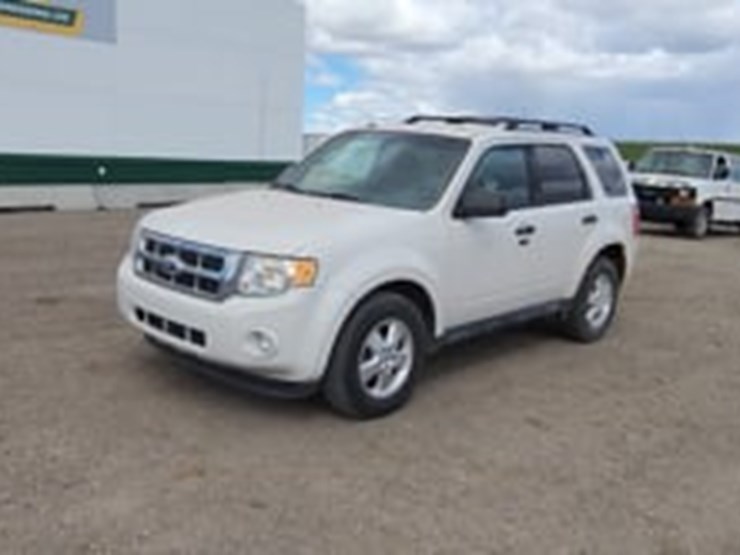 2012-ford-escape-xlt-image-5