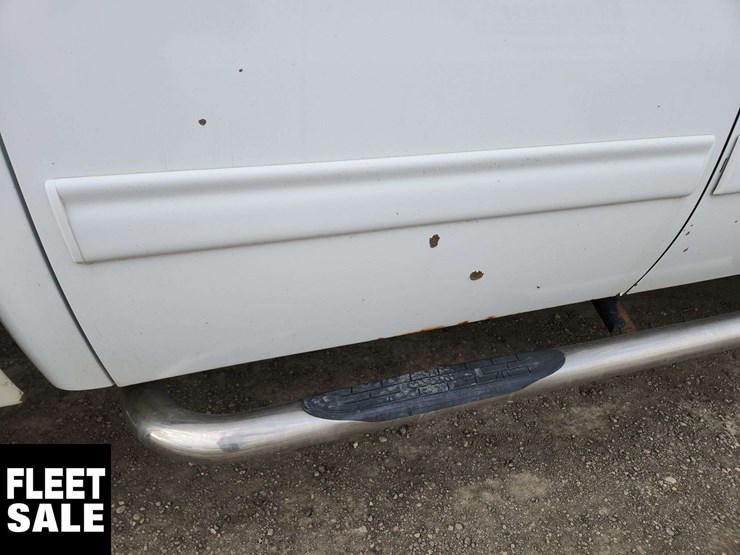 2012-chevrolet-silverado-2500hd-image-48