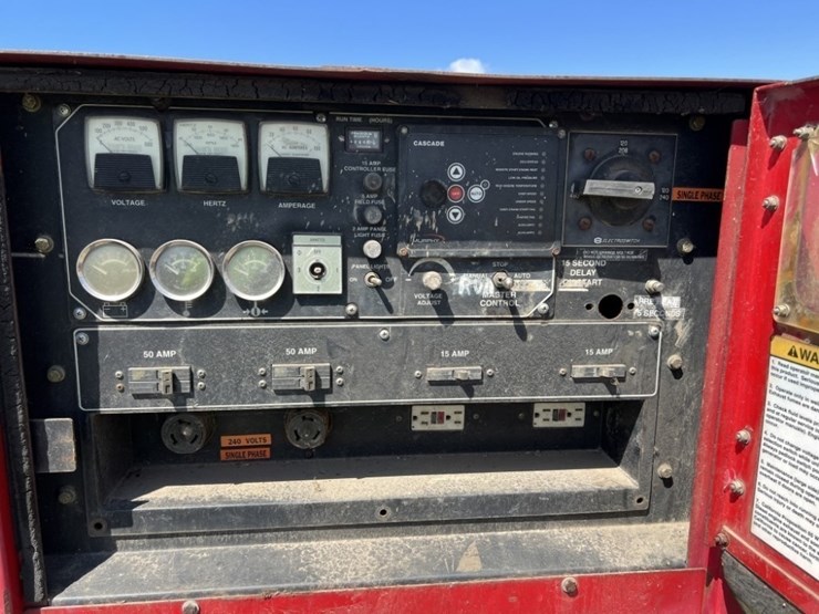 2000-pow'r-guard-towable-generator-image-15