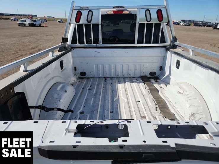 2018-ford-f250-image-16