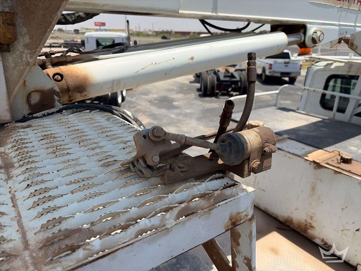 2007-international-durastar-4300-image-24