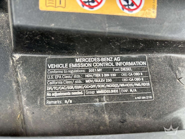 2021-mercedes-benz-sprinter-4500-image-11
