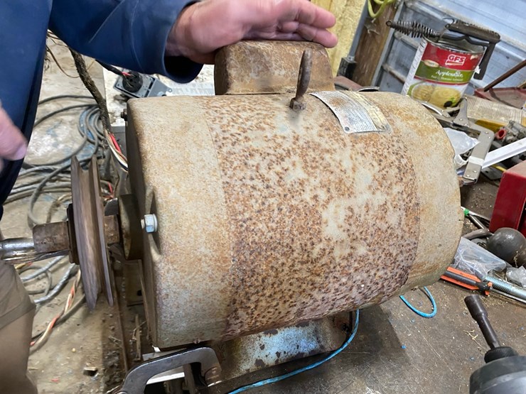 5-hp-electric-motor-image-1