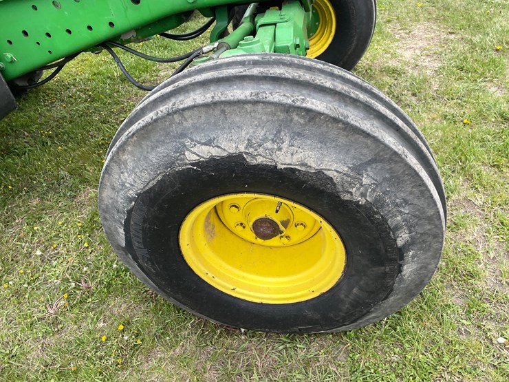 john-deere-7600-image-19