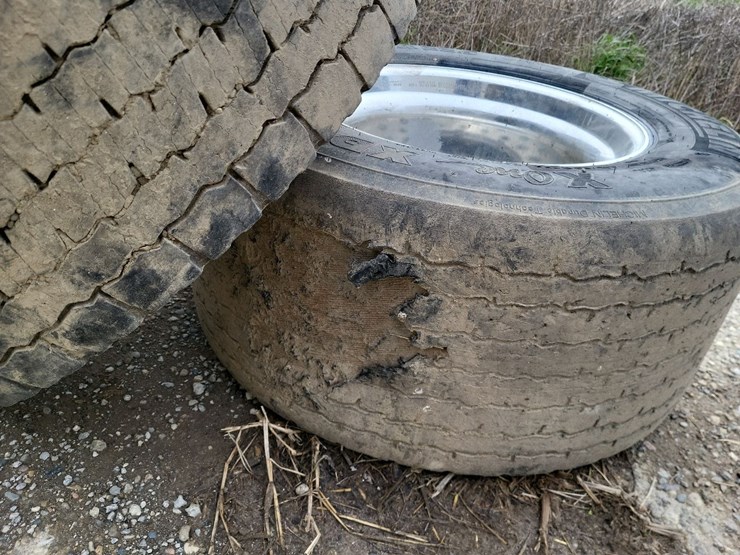(2)-445/50r22.5-tires-w/aluminum-rims---tag-#1232-image-8