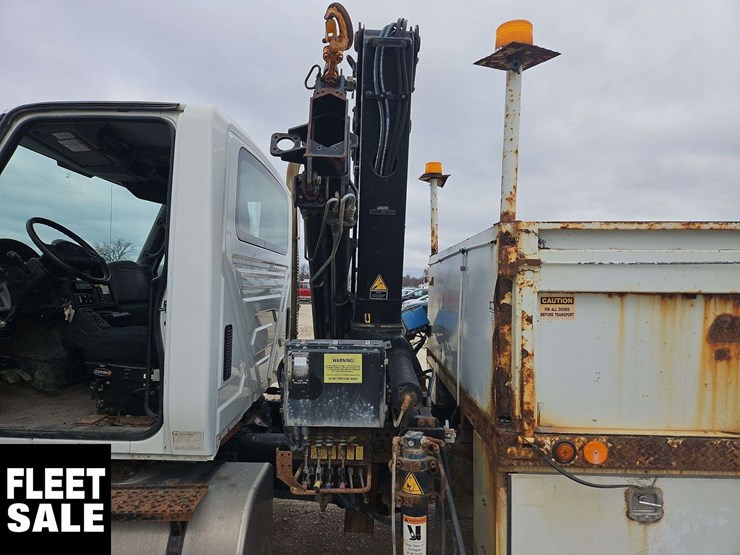 international-workstar-7400-image-51