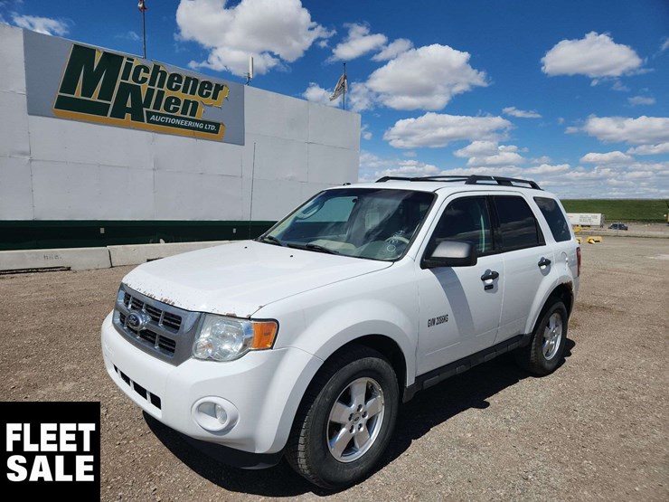 2012-ford-escape-xlt-image-1