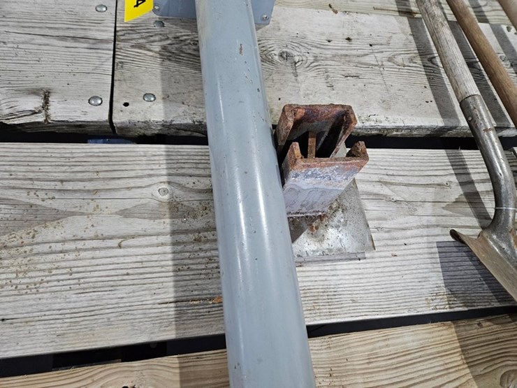 #6214-•-metal-shop-stand-image-5