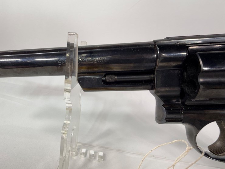#60-•-smith-&-wesson-29-2-44mag-revolver-n330311-image-10