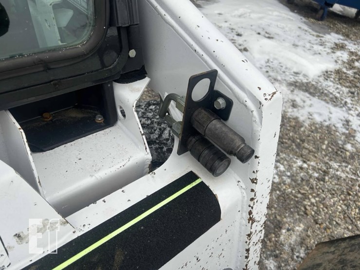 2016-bobcat-s70-image-7