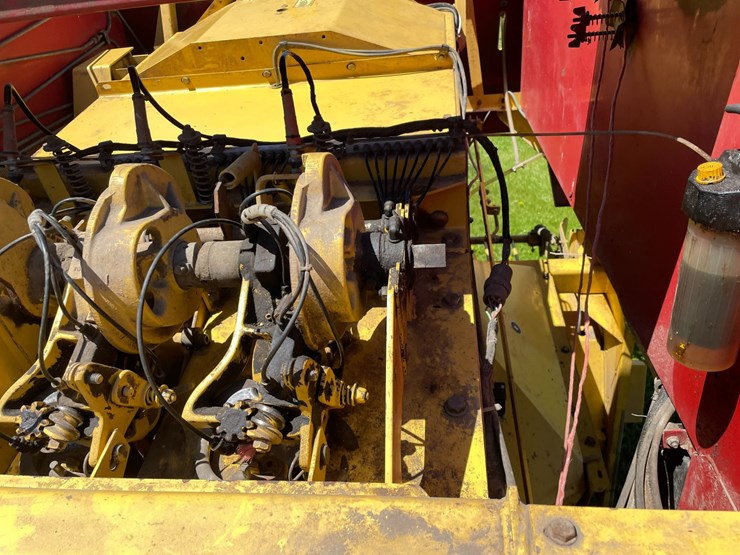 new-holland-d1000-image-19