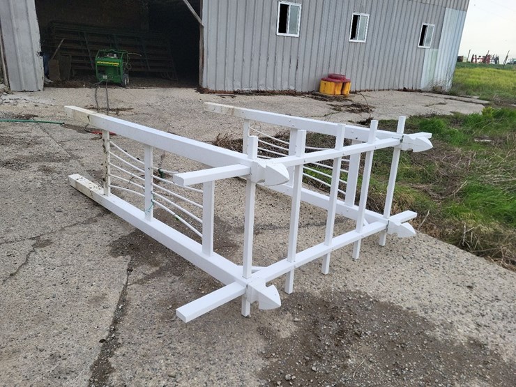pvc-white-arbor-image-3