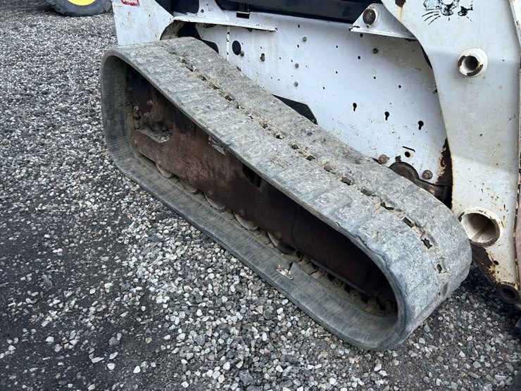 bobcat-t320-image-13