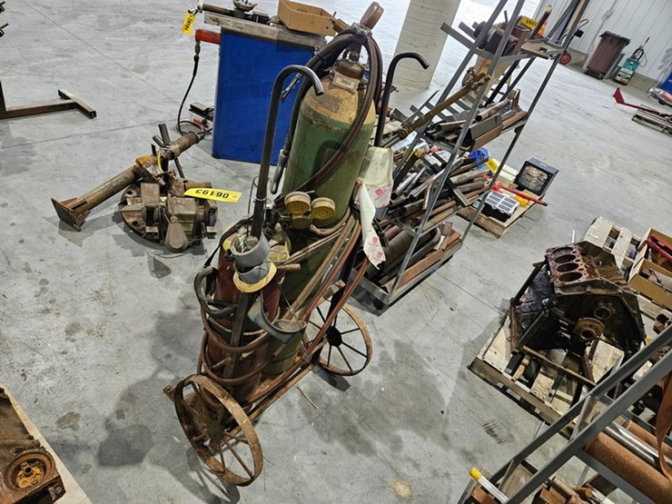 #6193-•-oxygen-&-acetylene-torch-cart-image-3